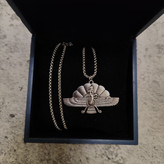 گردنبند استیل رنگ ثابت طرح فروهر رنگ silver