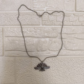 گردنبند استیل رنگ ثابت طرح فروهر رنگ silver